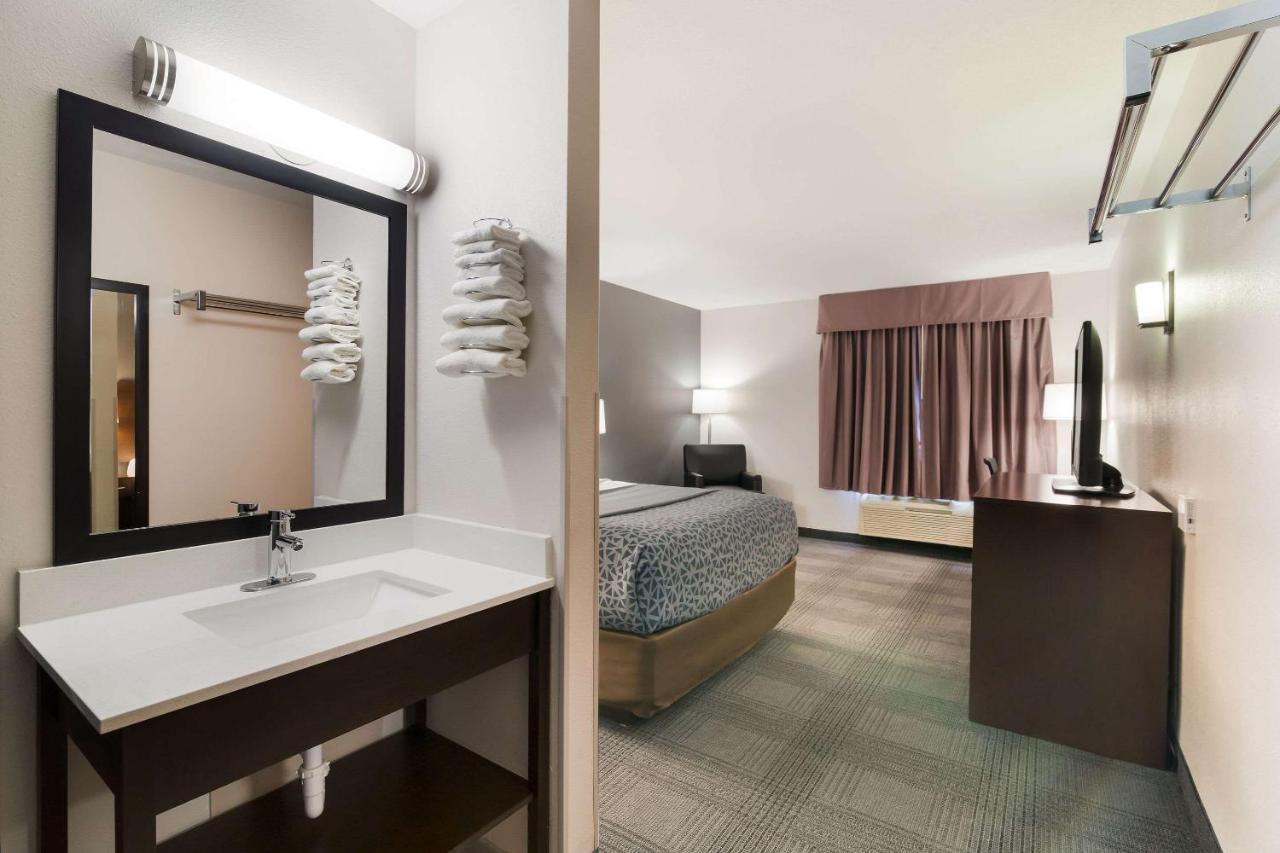 Econo Lodge 윌리스턴 외부 사진