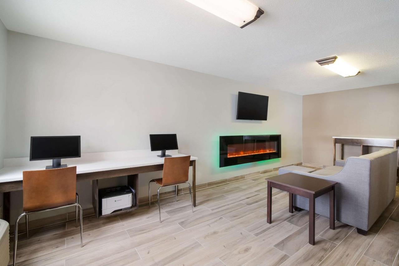 Econo Lodge 윌리스턴 외부 사진